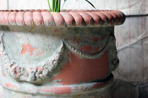 A Large & Attractive Early/Mid 20thC Terracotta Garden Urn c.1930-50