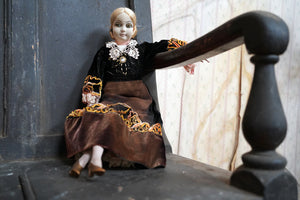 An Early 20thC Black Velvet French Boudoir Doll c.1920