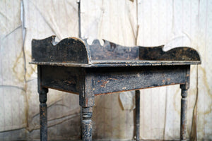 An Early 19thC Painted Oak & Pine Washstand c.1825-35