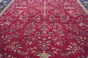 A Very Large & Fine Persian Kirmen Carpet c.1920-40