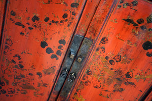A Pair of Late 19thC Chinese Red Lacquer Chinoiserie Cabinet Doors c.1890