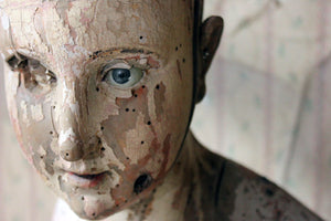 An 18thC Italian Carved Wood Mannequin Bust of a Lady