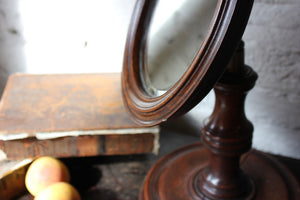 A Very Good George III Mahogany Gentleman’s Shaving Mirror c.1820