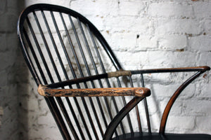 A Very Good Black Painted English Bow-Back Windsor Armchair c.1820-30