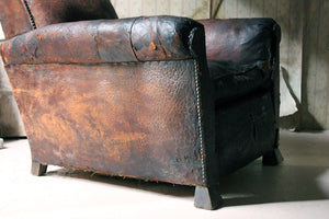 An Early 20thC Leather Club Armchair c.1925-35