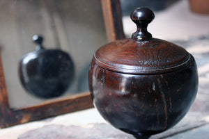 An Early 19thC Coconut Cup & Cover c.1800