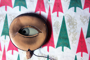 A Rare Late Victorian Novelty Mechanical Blinking ‘Goo Goo’ Pinback Badge c.1900