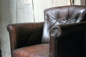 A Late 19thC Button-Back Leather Tub Armchair c.1900