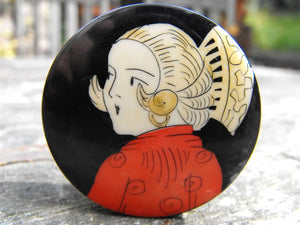 An Eye-catching Art Deco Celluloid Geisha Pill Box
