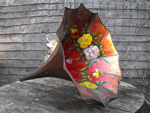 A Fine Early 20thC Hand Painted Petalled Edison Phonograph Sound Horn by The Tea Tray Company
