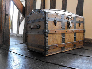 A Later Nineteenth Century American Travelling Trunk