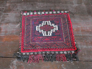 Qashgai Antique Persian Salt-Bag: 41cm x 40cm