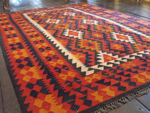 Maimana Kilim Rug: 289cm x 195cm