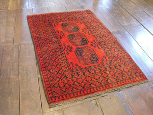 Red Afghan Rug: 150cm x 104cm
