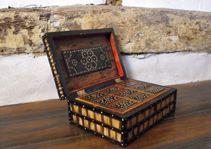 A Late 19thC Ebony & Bone Inlaid Compartmentalised Quillwork Box